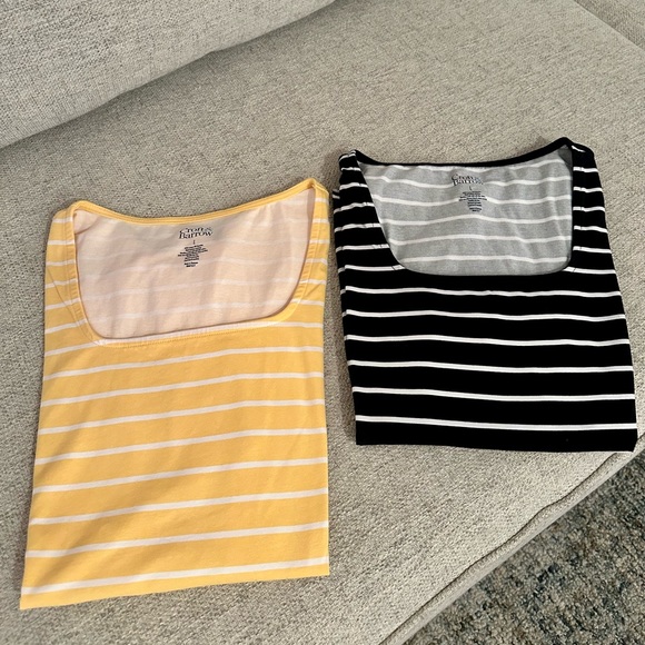 LOT OF 2- Croft & Barrow Striped Women’s Tees - Picture 2 of 8